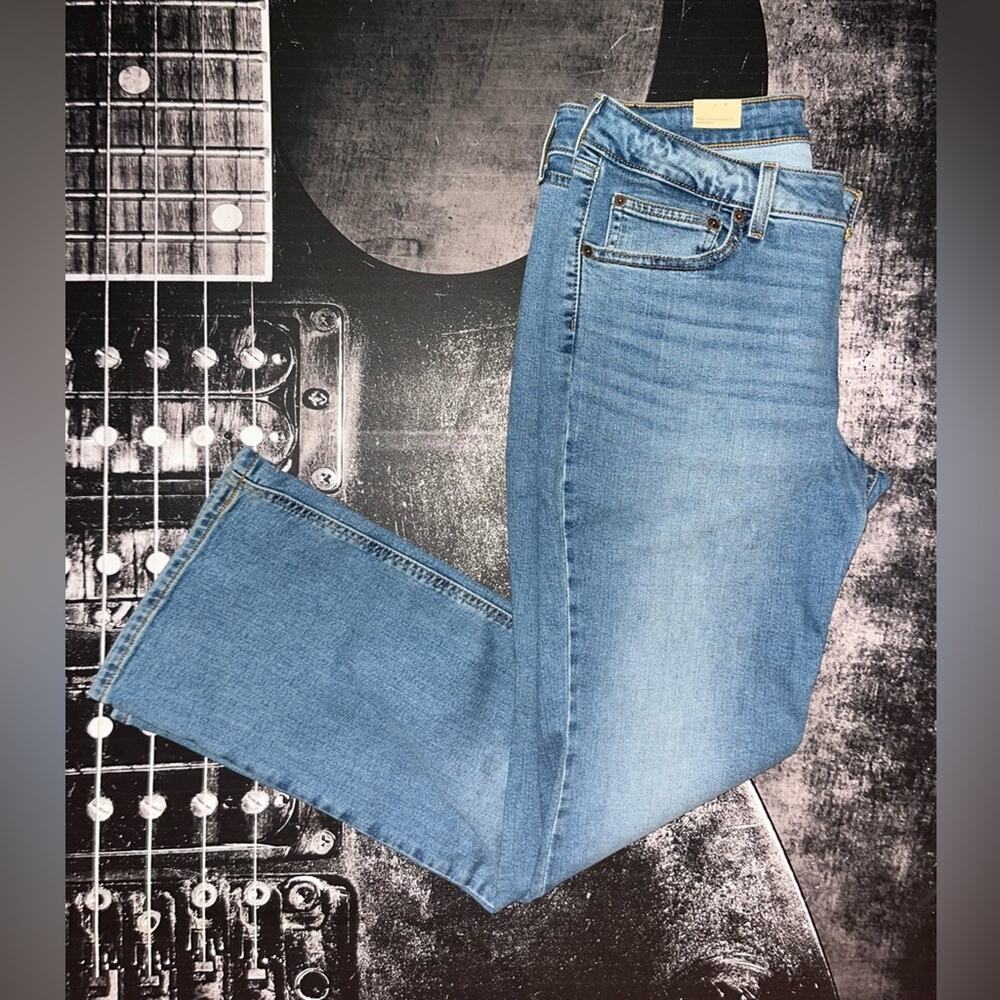 NWT Levi’s Superlow Bootcut Jeans - Picture 8 of 12